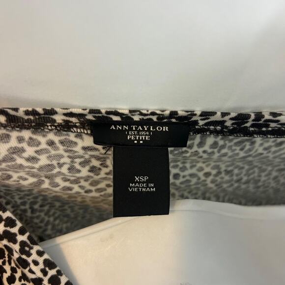 Ann taylor skin fitting long - Picture 4 of 4